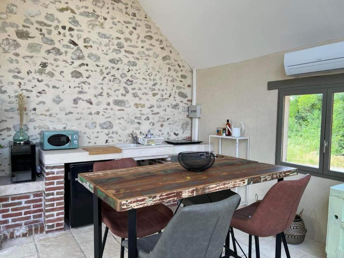 Une Pause S'Impose ;) Mery-sur-Cher Exterior foto