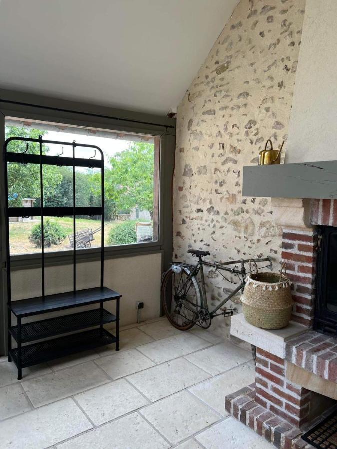 Une Pause S'Impose ;) Mery-sur-Cher Exterior foto