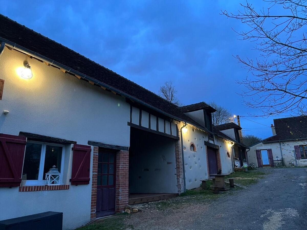 Une Pause S'Impose ;) Mery-sur-Cher Exterior foto